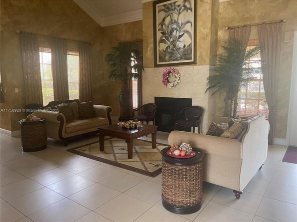 1247 SW 46th Ave 1312, Pompano Beach FL 33069