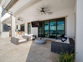 8445 E Watercrest Cir E, Parkland FL 33076