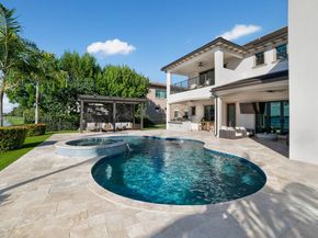 8445 E Watercrest Cir E, Parkland FL 33076