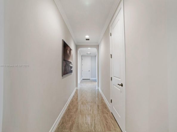 8445 E Watercrest Cir E, Parkland FL 33076