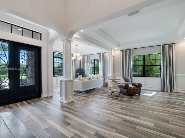 8445 E Watercrest Cir E, Parkland FL 33076