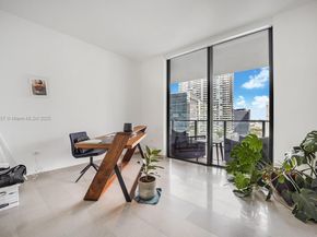 68 SE 6th St 1204, Miami FL 33131