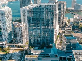 68 SE 6th St 1204, Miami FL 33131