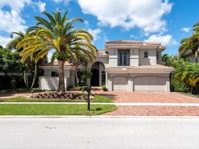 651 Sweet Bay Ave, Plantation FL 33324