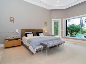651 Sweet Bay Ave, Plantation FL 33324