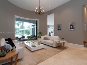 651 Sweet Bay Ave, Plantation FL 33324