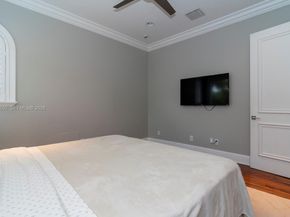 651 Sweet Bay Ave, Plantation FL 33324