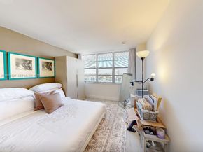 137 Golden Isles Dr 1609, Hallandale Beach FL 33009