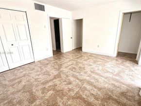 20311 NE 2nd Ave 27, Miami FL 33179