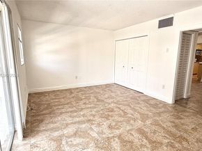 20311 NE 2nd Ave 27, Miami FL 33179