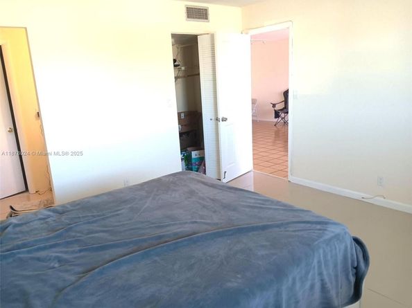 3545 NE 166th St 304, North Miami Beach FL 33160
