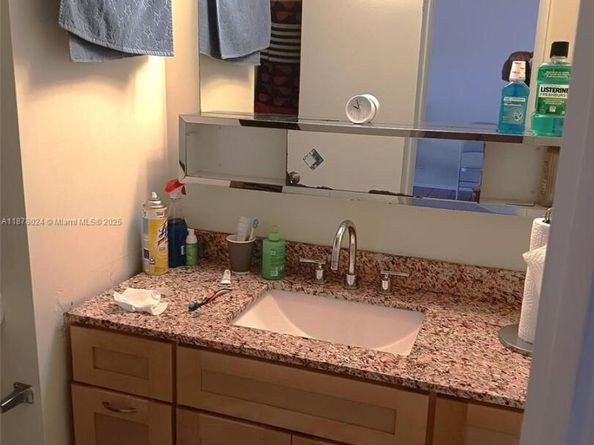 3545 NE 166th St 304, North Miami Beach FL 33160