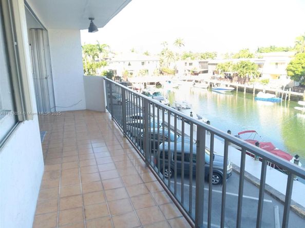 3545 NE 166th St 304, North Miami Beach FL 33160