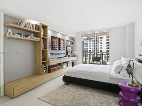 540 Brickell Key Dr 823, Miami FL 33131