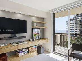 540 Brickell Key Dr 823, Miami FL 33131