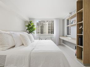 540 Brickell Key Dr 823, Miami FL 33131