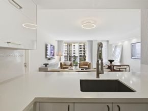 540 Brickell Key Dr 823, Miami FL 33131