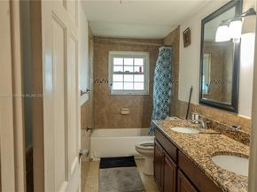 315 SW 12th Ave, Boynton Beach FL 33435