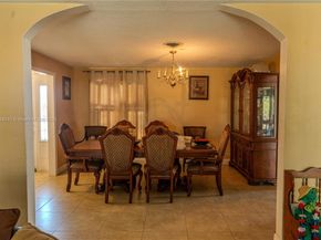 315 SW 12th Ave, Boynton Beach FL 33435