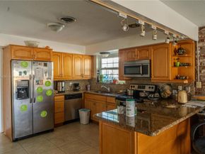 315 SW 12th Ave, Boynton Beach FL 33435