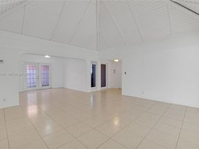 5505 Bluejack Oak Cir, Tamarac FL 33319