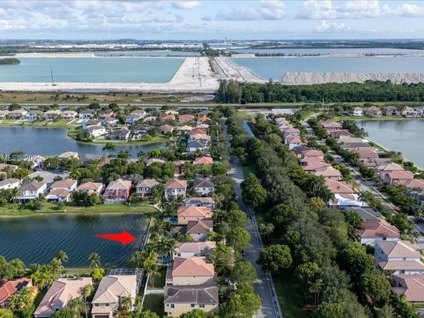 5235 SW 171st Ave, Miramar FL 33027