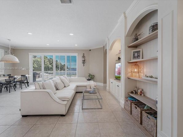5235 SW 171st Ave, Miramar FL 33027