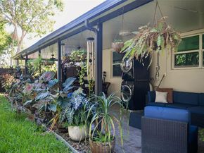 1531 NW 182nd St, Miami Gardens FL 33169