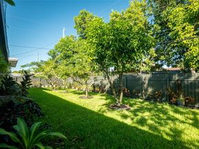 1531 NW 182nd St, Miami Gardens FL 33169