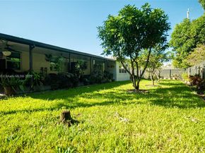 1531 NW 182nd St, Miami Gardens FL 33169