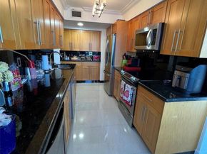 3530 Mystic Pointe Dr 1215, Aventura FL 33180