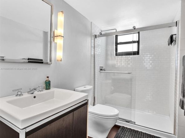 1775 Washington Ave 8B, Miami Beach FL 33139