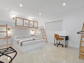 256 NW 57th St, Miami FL 33127