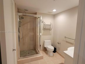 1850 S Ocean Dr 3007, Hallandale Beach FL 33009