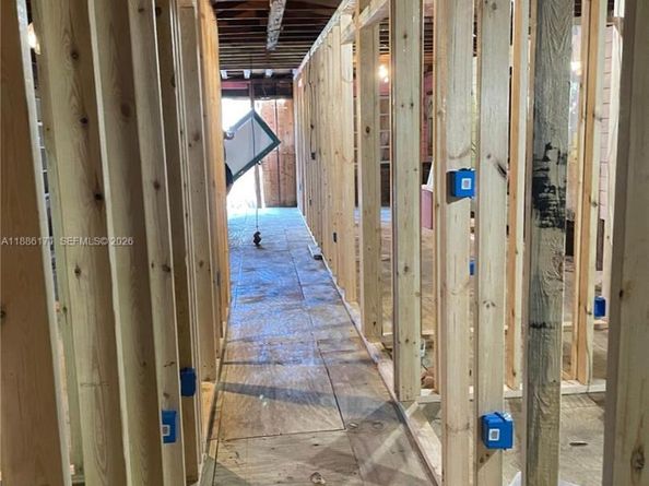 607 NW 8th Ave, Pompano Beach FL 33060