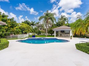 429 NW 130th Ave, Miami FL 33182