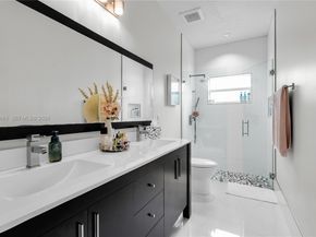 429 NW 130th Ave, Miami FL 33182