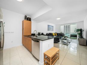 950 Brickell Bay Dr 803, Miami FL 33131