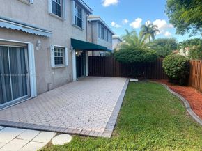 5953 SW 112th Ln, Cooper City FL 33330