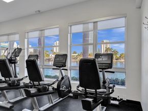 19101 Mystic Pointe Dr 402, Aventura FL 33180