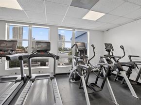 19101 Mystic Pointe Dr 402, Aventura FL 33180