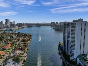 19101 Mystic Pointe Dr 402, Aventura FL 33180