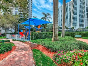 19101 Mystic Pointe Dr 402, Aventura FL 33180