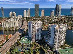 19101 Mystic Pointe Dr 402, Aventura FL 33180