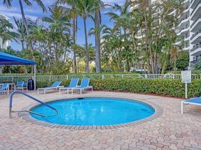 19101 Mystic Pointe Dr 402, Aventura FL 33180