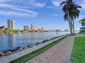 19101 Mystic Pointe Dr 402, Aventura FL 33180