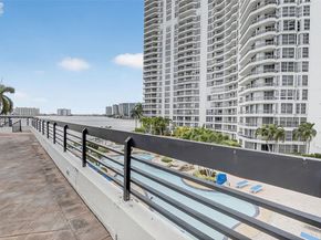 19101 Mystic Pointe Dr 402, Aventura FL 33180