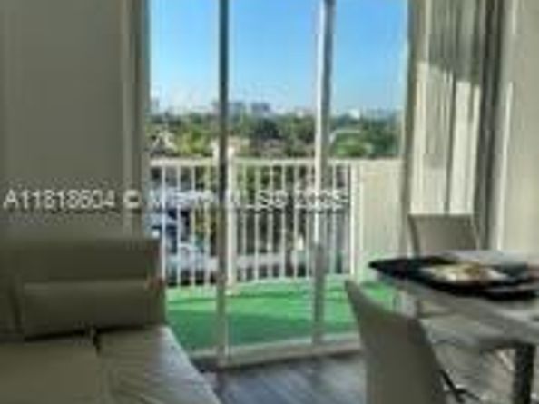 2000 NE 135th St 509, North Miami FL 33181
