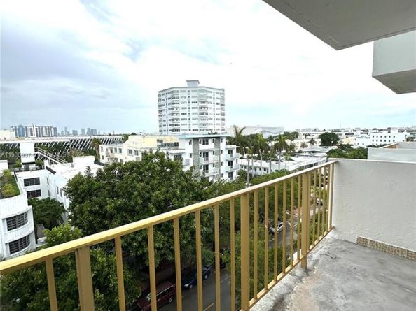 245 18th St 801, Miami Beach FL 33139