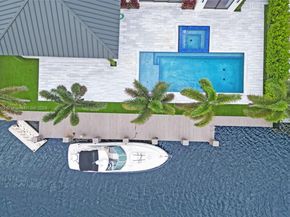 900 Washington St, Hollywood FL 33019